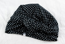 Load image into Gallery viewer, Black and white poka-dots - Adult headwrap