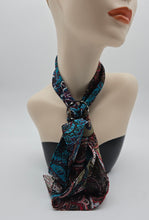 Load image into Gallery viewer, Bonnet et foulards modèle Bohémienne - Marine
