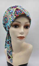 Load image into Gallery viewer, Bonnet Ginger - Bleu motifs colorés
