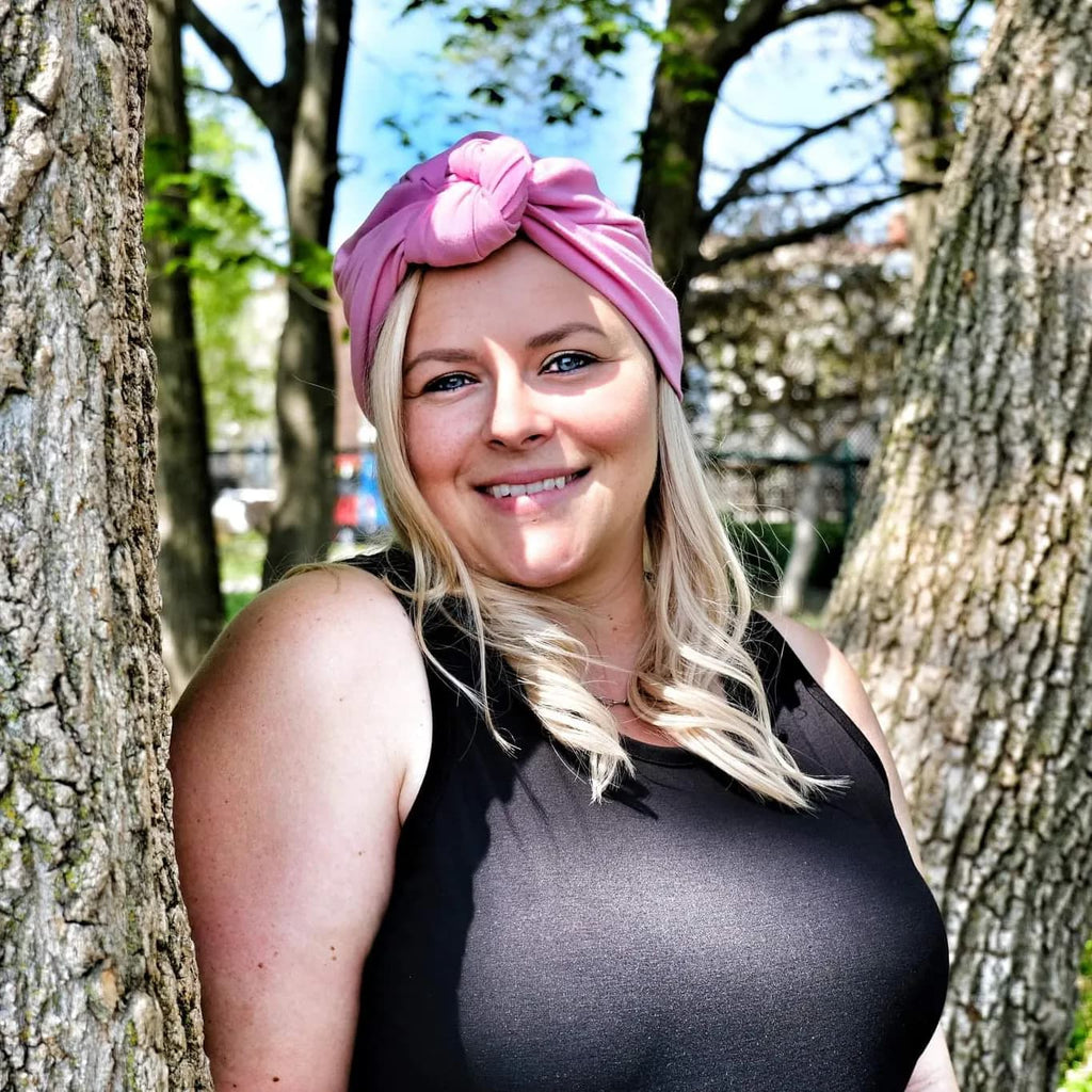 Bonnet modèle Rétro - Pouvoir féminin